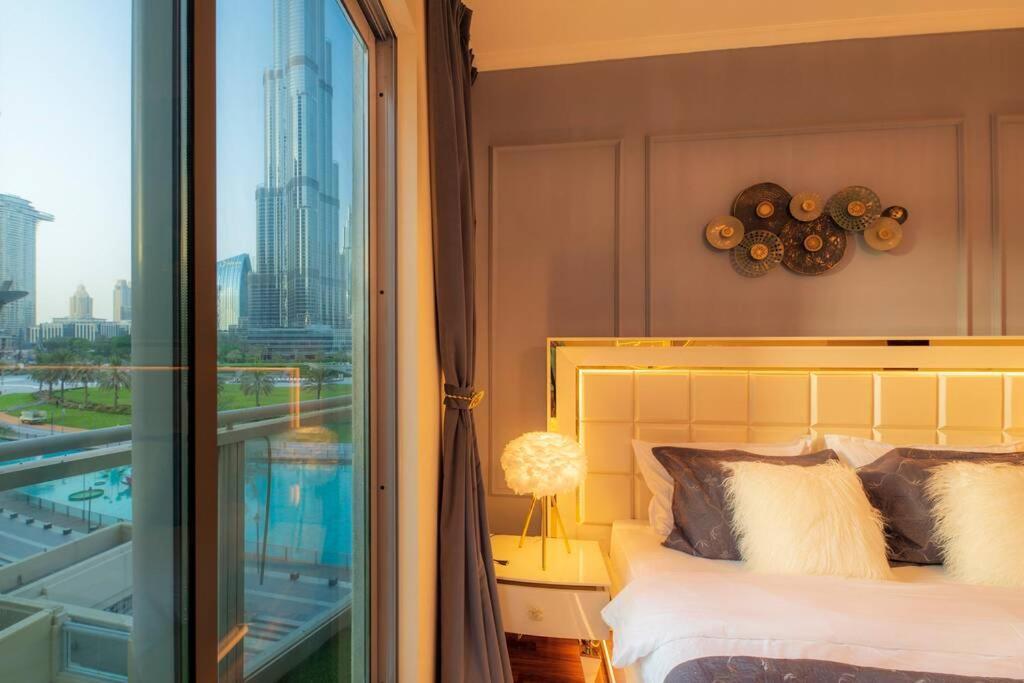 شقة First Class 2br With Full Burj Khalifa And Fountain View